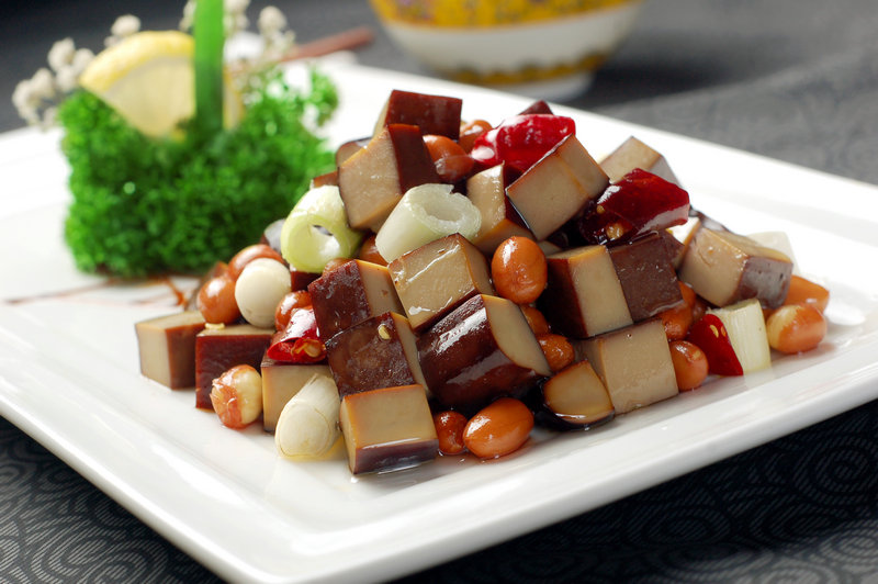 冰糖雪梨用哪种冰糖冰糖雪梨用哪一种冰糖