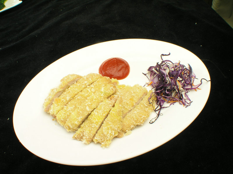 潘长江的家人的名字 潘长江的亲家是谁 潘长江的家人的名字 潘长江的亲家是谁