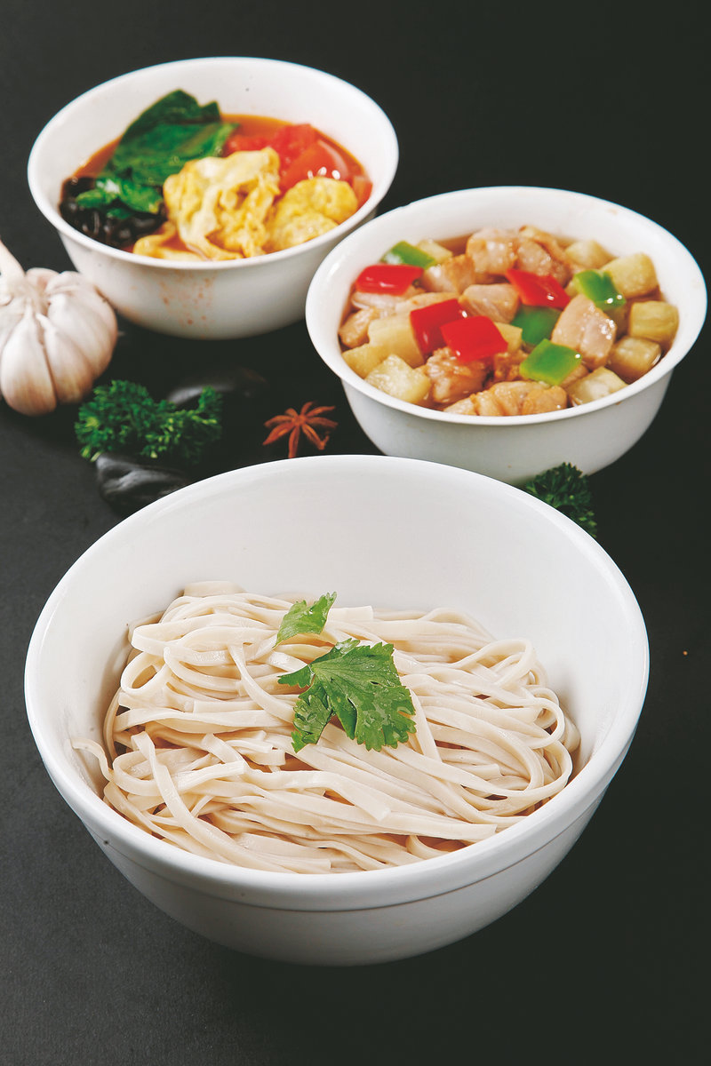 家常肘子的做法(肘子怎样做好吃又软烂) 家常肘子的做法(肘子怎样做好吃又软烂)